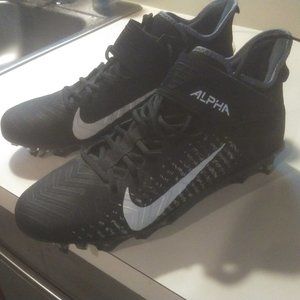 Football cleats